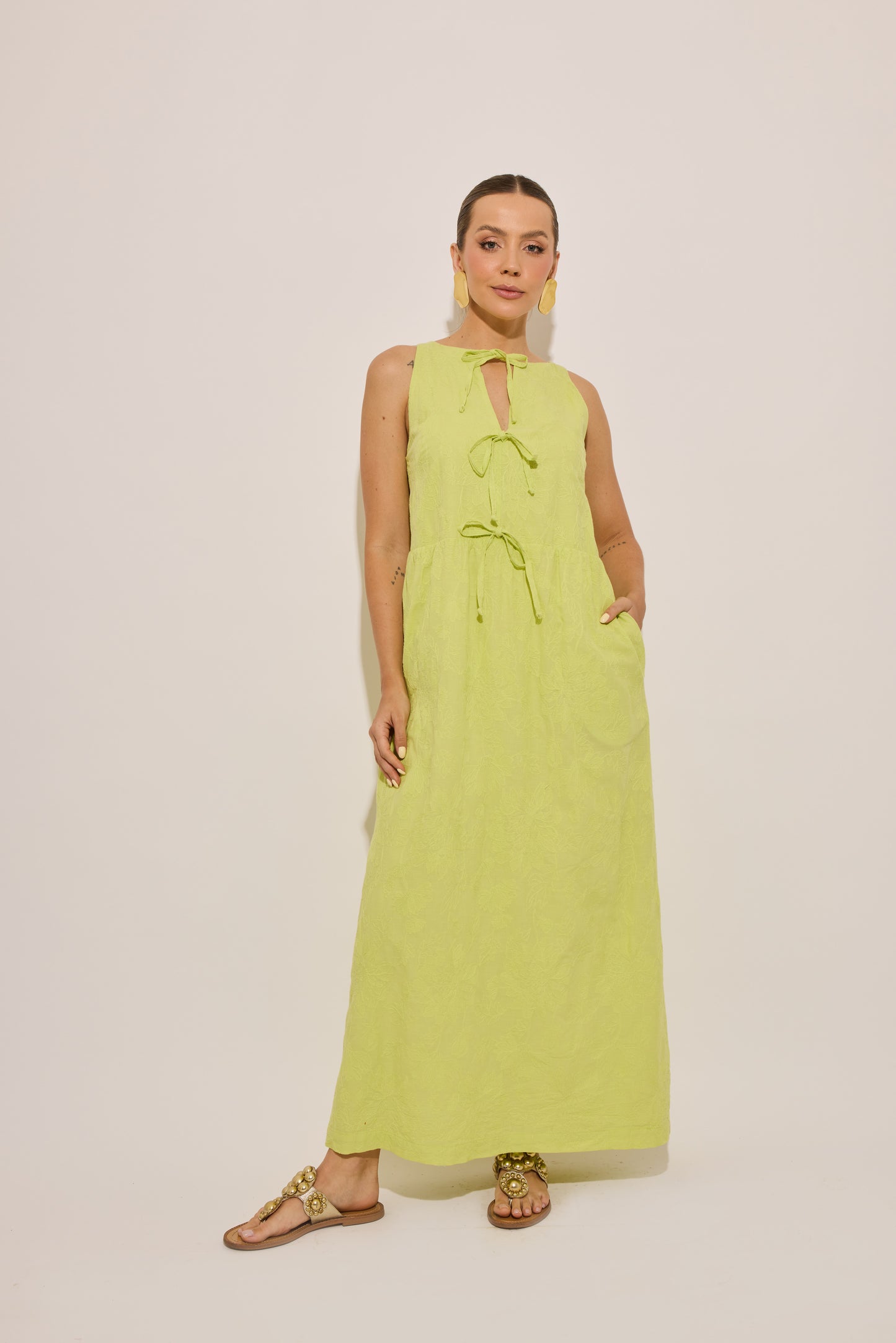 VESTIDO FLORA