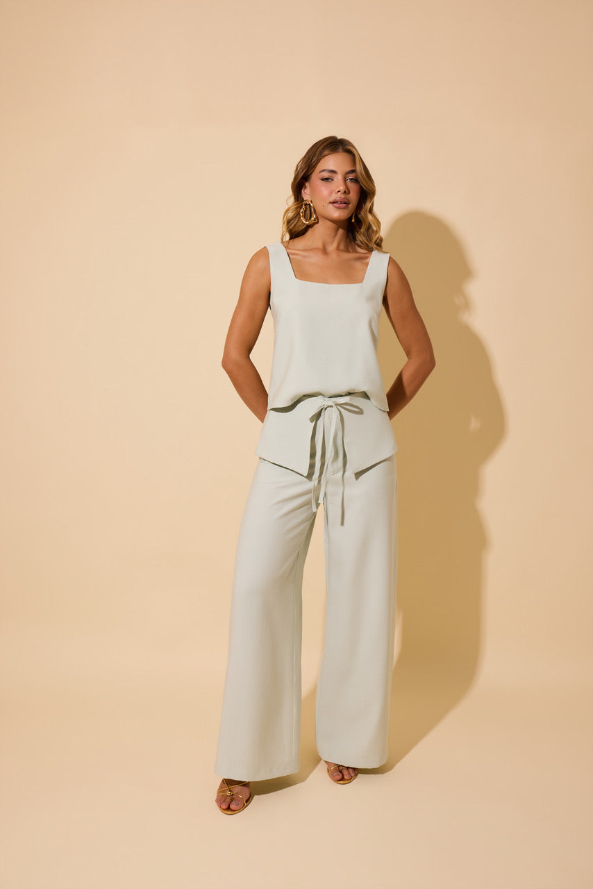 CALÇA FABI / CALÇA RETA COM SOBREPOSIÇÃO